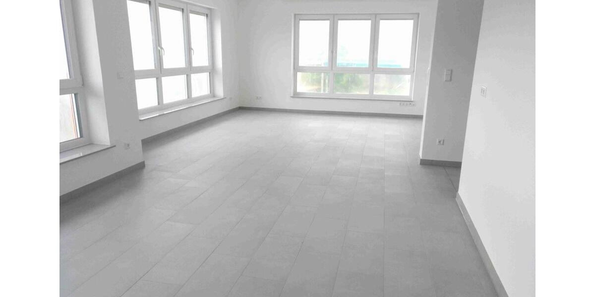 Etagenwohnung Schwaigern - 3 Zimmer, 104 m&sup2;, 1.248&euro; | Angebot:26704416