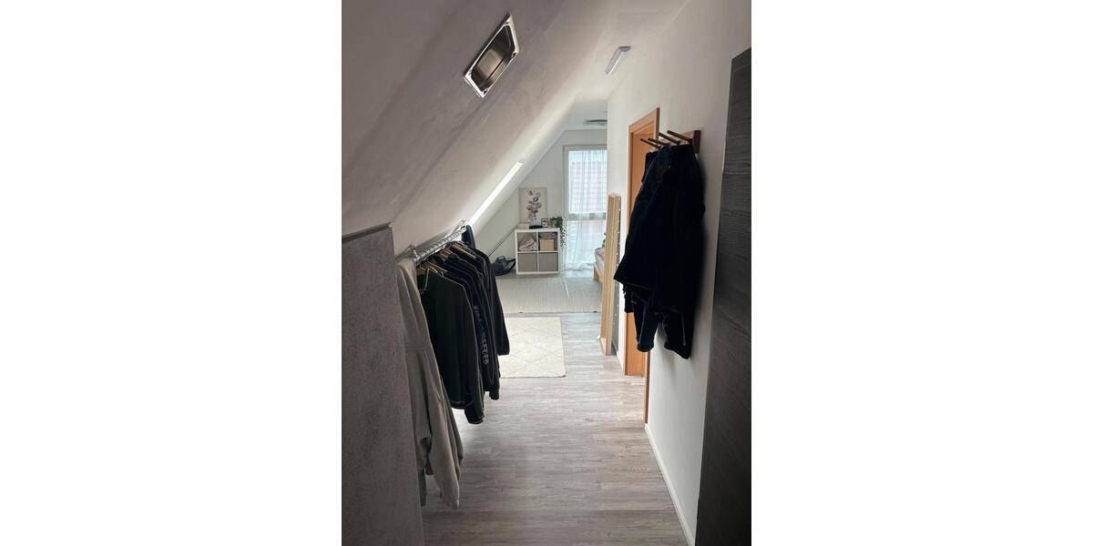 Dachgeschoßwohnung Freystadt - 1 Zimmer, 35 m&sup2;, 600&euro; | Angebot:26478220