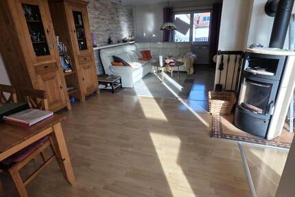 Wohnung Stadtlauringen - 4.5 Zimmer, 130 m&sup2;, 1.000&euro; | Angebot:26037147