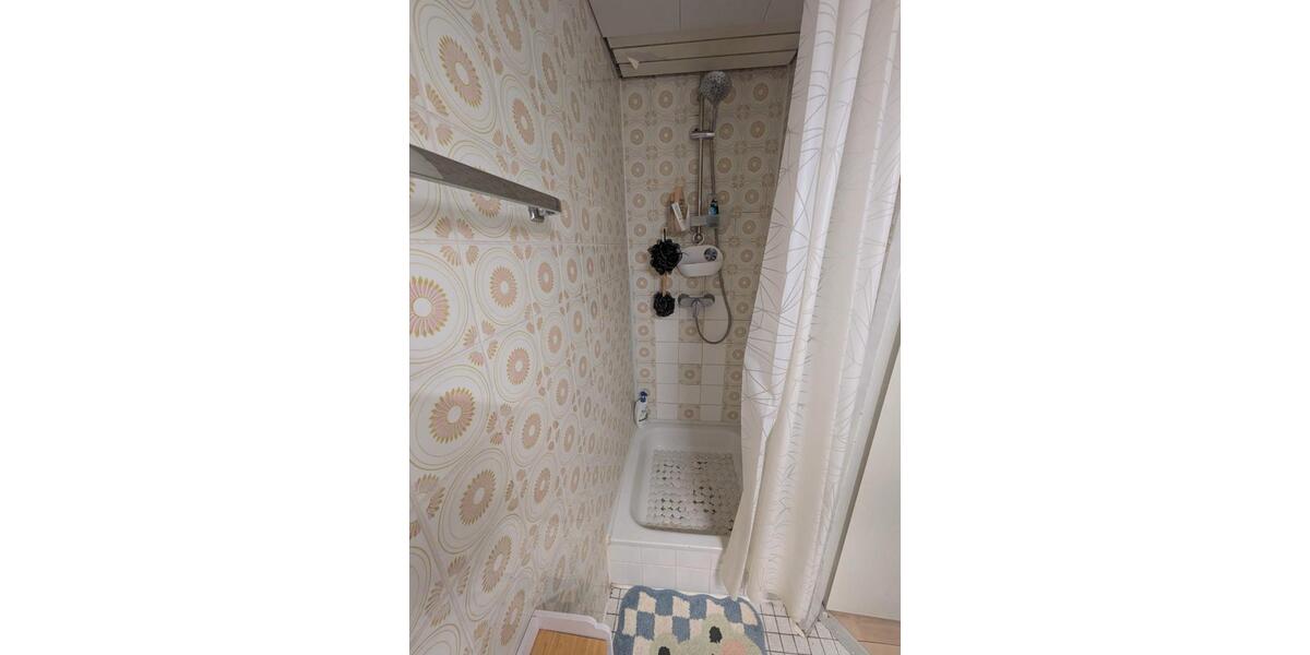 Etagenwohnung Köln Rodenkirchen - 1 Zimmer, 19 m&sup2;, 620&euro; | Angebot:26504313