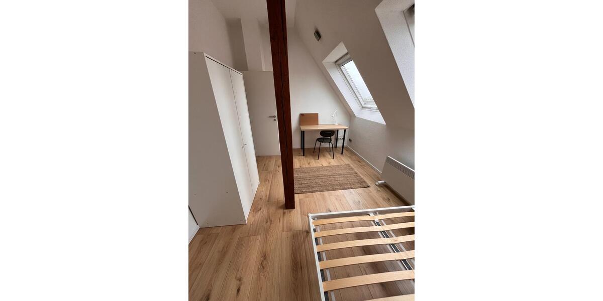 Möbliertes Zimmer zwischen Fachhochschule u. Städtischem Klinikum 5 zimmer