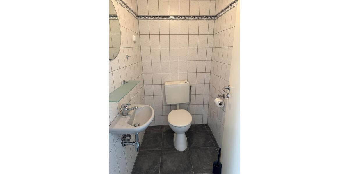 Etagenwohnung Uetersen - 4.5 Zimmer, 118 m&sup2;, 1.500&euro; | Angebot:26426662