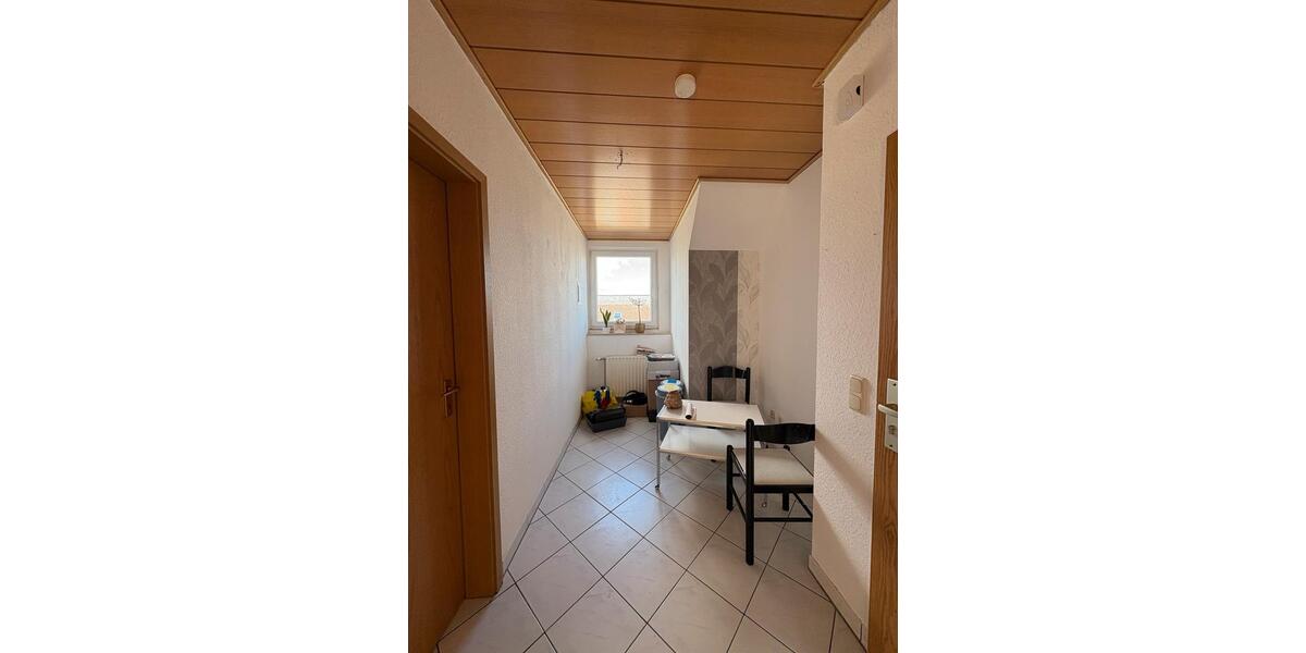 Dachgeschoßwohnung Oldenburg Alexandersfeld - 3 Zimmer, 70 m&sup2;, 1.050&euro; | Angebot:25919908