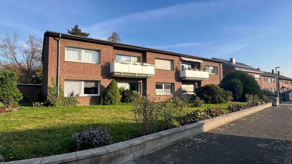 Etagenwohnung Moers Rheinkamp - 3 Zimmer, 82 m&sup2;, 600&euro; | Angebot:25162404