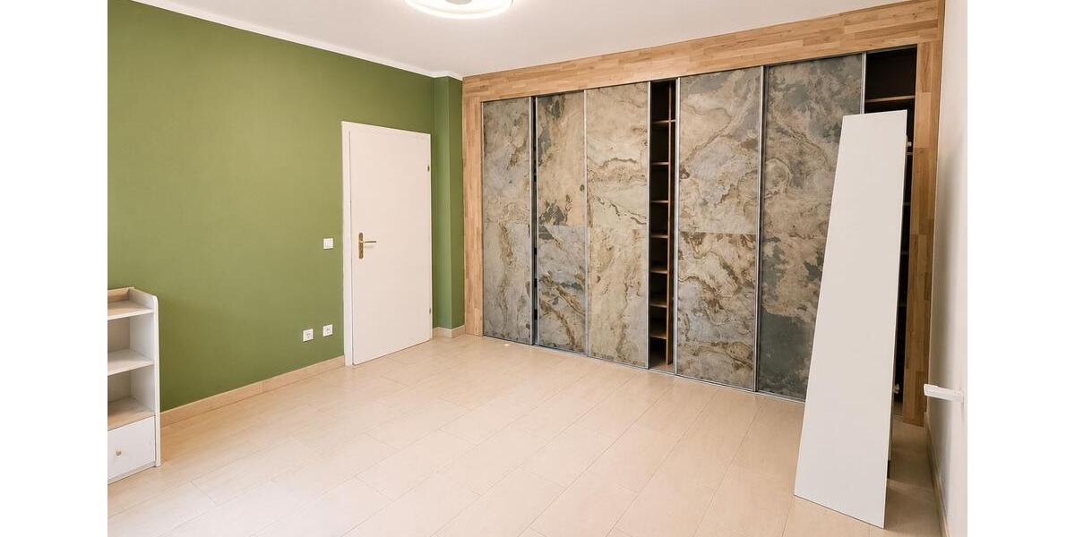 Erdgeschoßwohnung Solingen Wald - 2 Zimmer, 61 m&sup2;, 775&euro; | Angebot:26606862