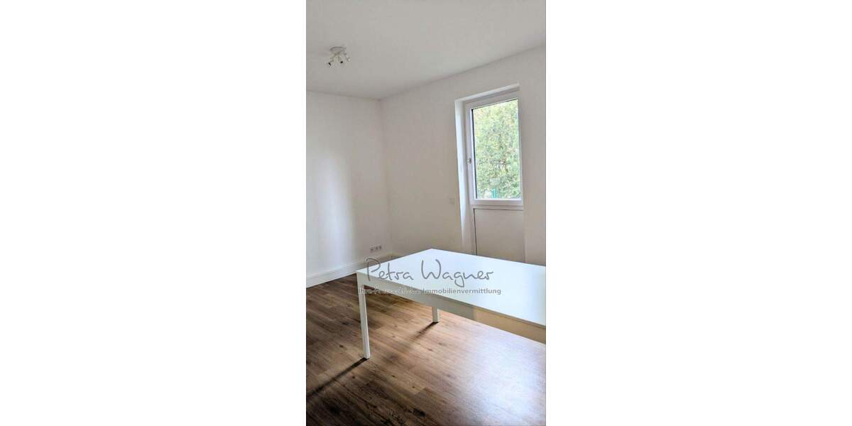 Gewerbeobjekt Freiburg Oberau - 3 Zimmer, 104 m&sup2;, 1.690&euro; | Angebot:25664504