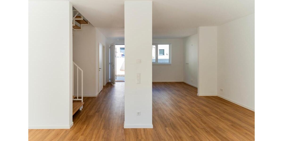 Maisonettenwohnung Mönchengladbach - 4 Zimmer, 101 m&sup2;, 1.550&euro; | Angebot:26422000