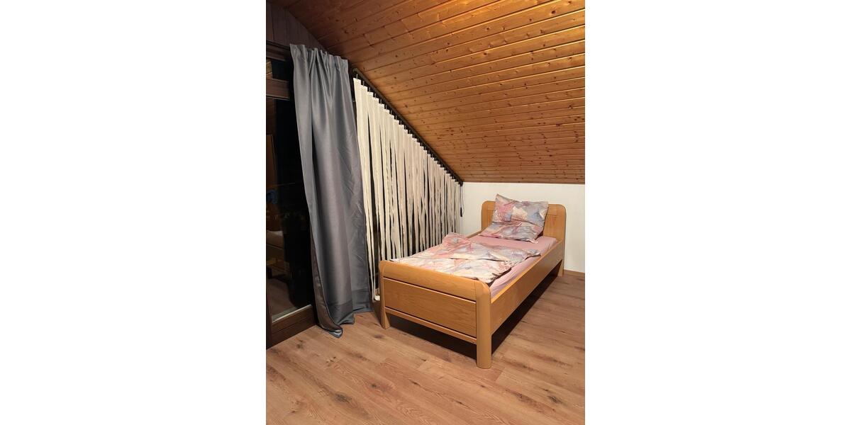 Etagenwohnung Mühltal - 4 Zimmer, 25 m&sup2;, 50&euro; | Angebot:24733675