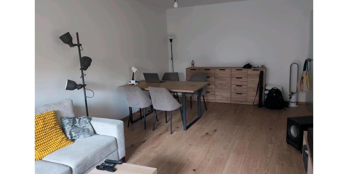 Etagenwohnung Köln Ehrenfeld - 2 Zimmer, 60 m&sup2;, 1.200&euro; | Angebot:25378625