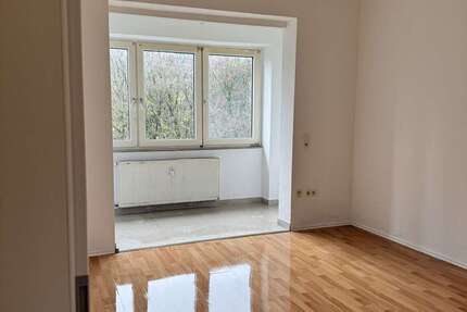 Wohnung Wuppertal Gemarkung Langerfeld - 2 Zimmer, 55 m&sup2;, 500&euro; | Angebot:25310200