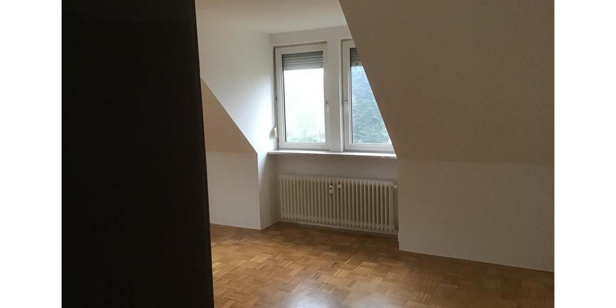 Dachgeschoßwohnung Neuenkirchen - 3 Zimmer, 86 m&sup2;, 500&euro; | Angebot:26594426