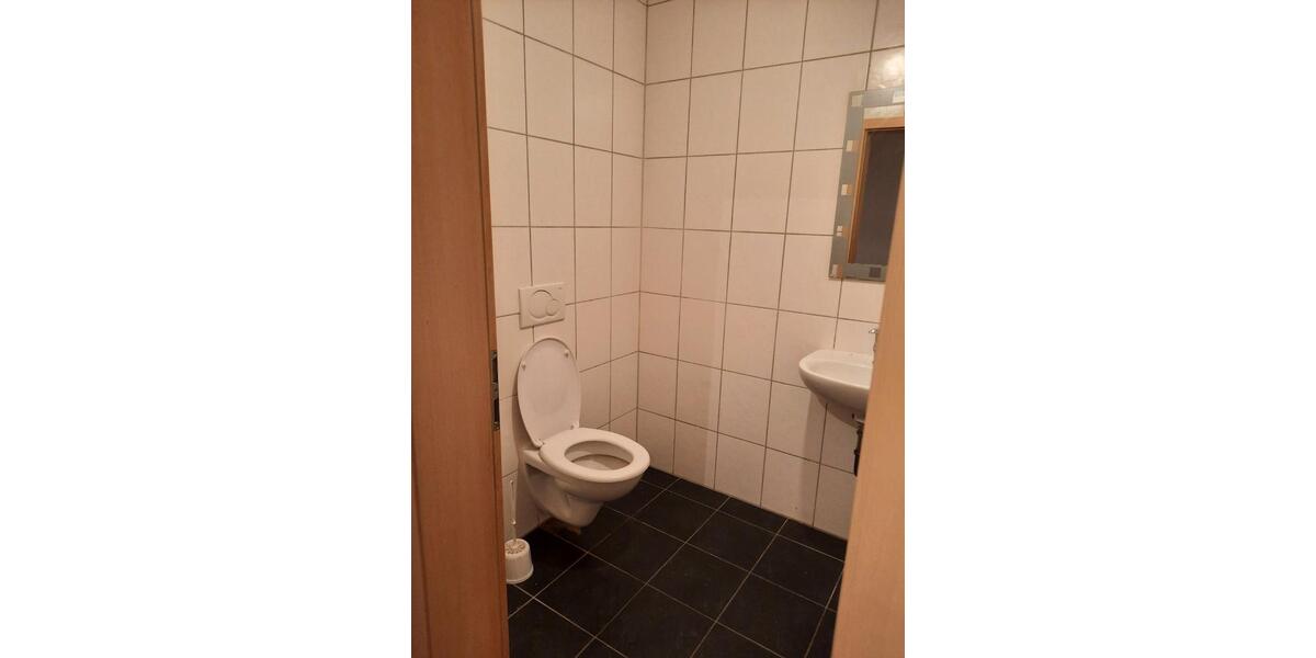 Etagenwohnung Mitterteich - 3 Zimmer, 83 m&sup2;, 570&euro; | Angebot:26565028