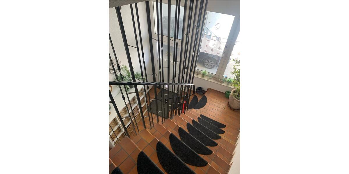 Maisonettenwohnung Kraichtal - 7 Zimmer, 130 m&sup2;, 1.500&euro; | Angebot:24825692