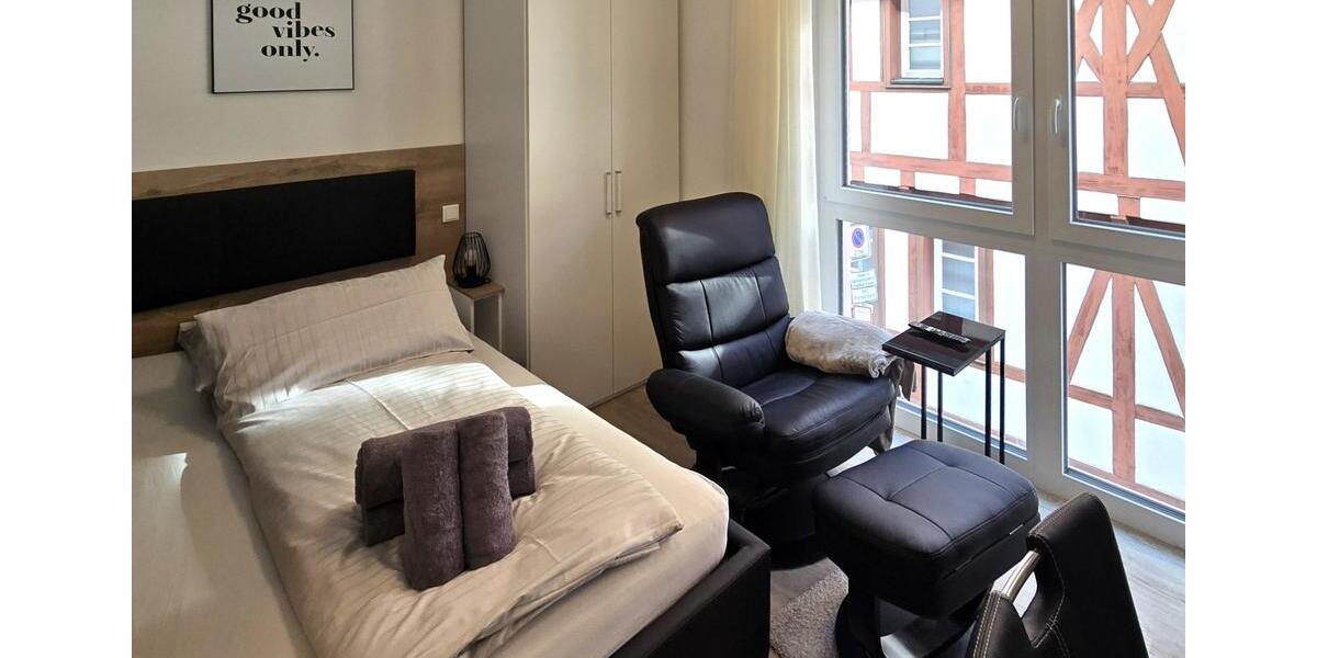 Modernes Single-Apartment, möbliert und voll ausgestattet, Innenstadt Obernburg 1 zimmer