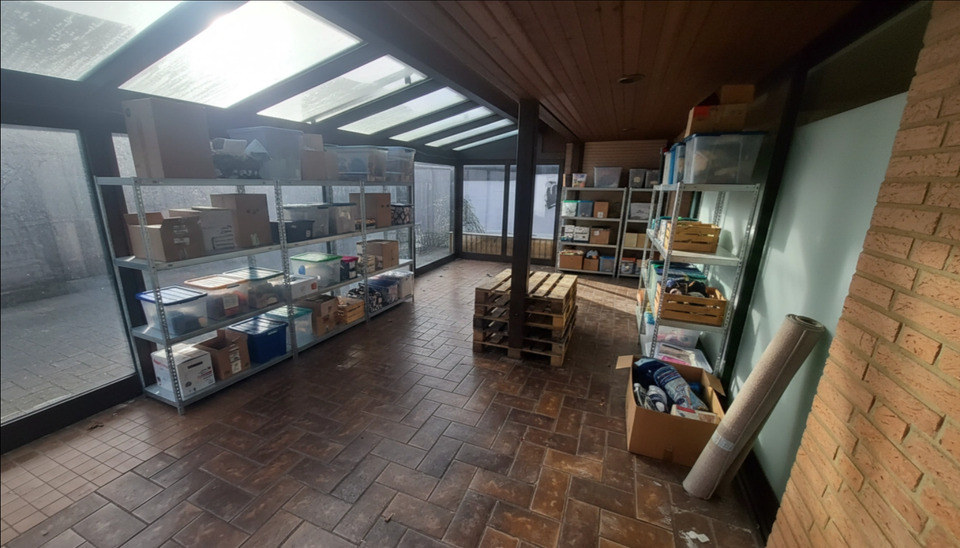 Großes Haus zur Zwischennutzung Wohnen oder Lager 18 Monate 5 zimmer