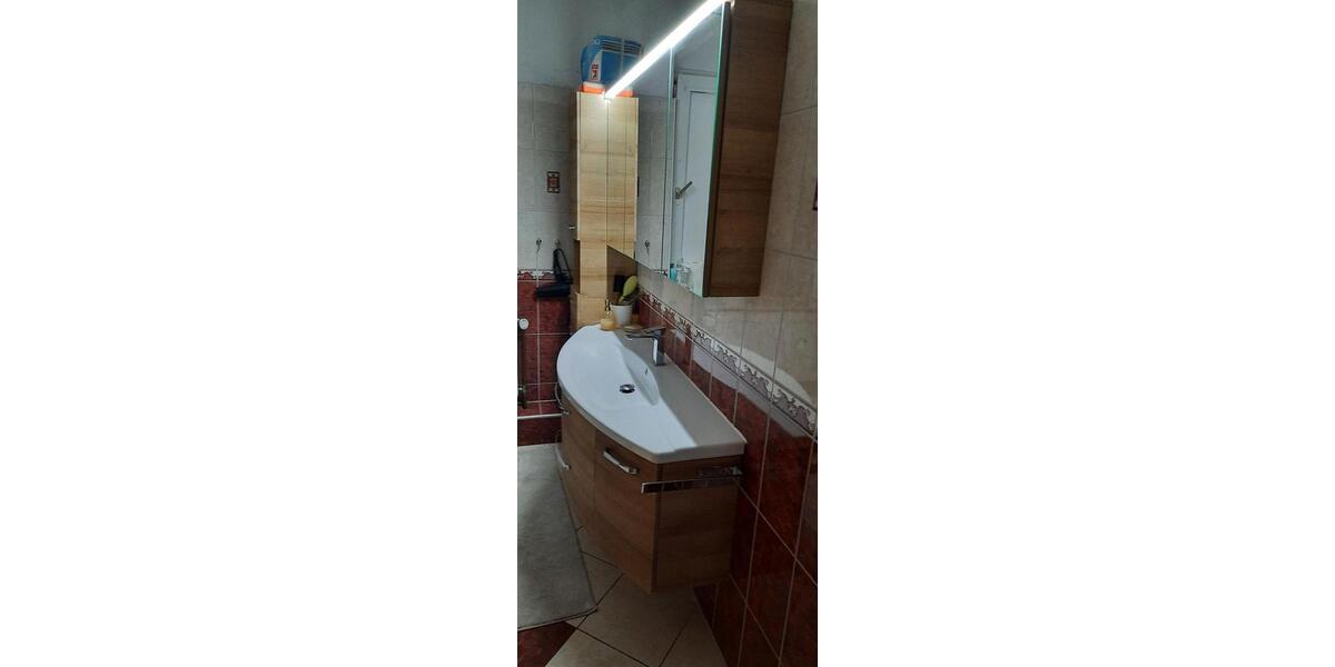 Etagenwohnung Peine - 4 Zimmer, 100 m&sup2;, 850&euro; | Angebot:24826440