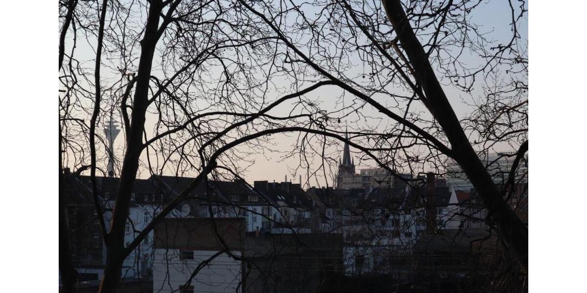 Mädels-WG renoviert in Innenstadt, Zimmer möbliert und voll ausge 1 zimmer