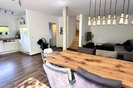 Kaiserslautern - Uni-Wohngebiet - Modernes Wohnhaus in Waldrandlage