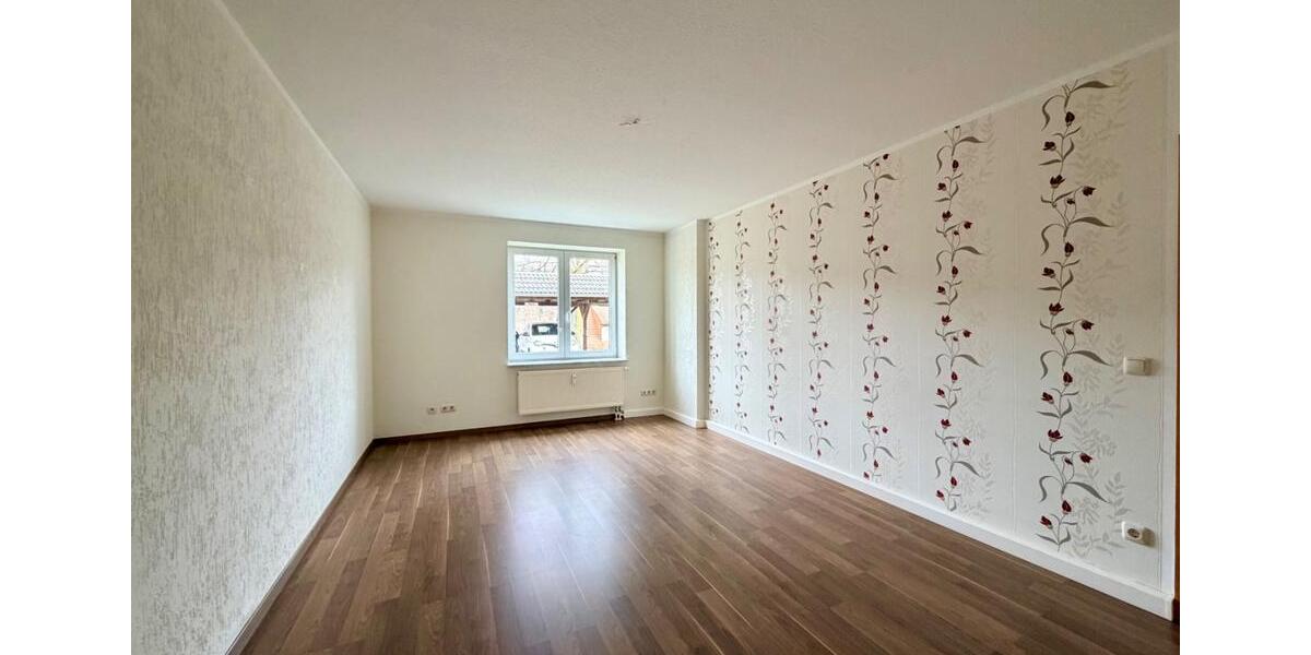 Erdgeschoßwohnung Augustusburg - 2 Zimmer, 70 m&sup2;, 350&euro; | Angebot:26536087