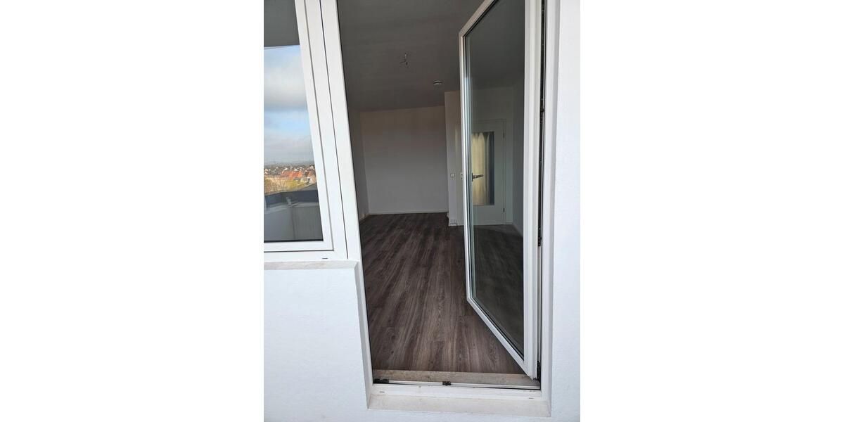 Etagenwohnung Magdeburg Alt Olvenstedt - 1 Zimmer, 36 m&sup2;, 200&euro; | Angebot:25974570