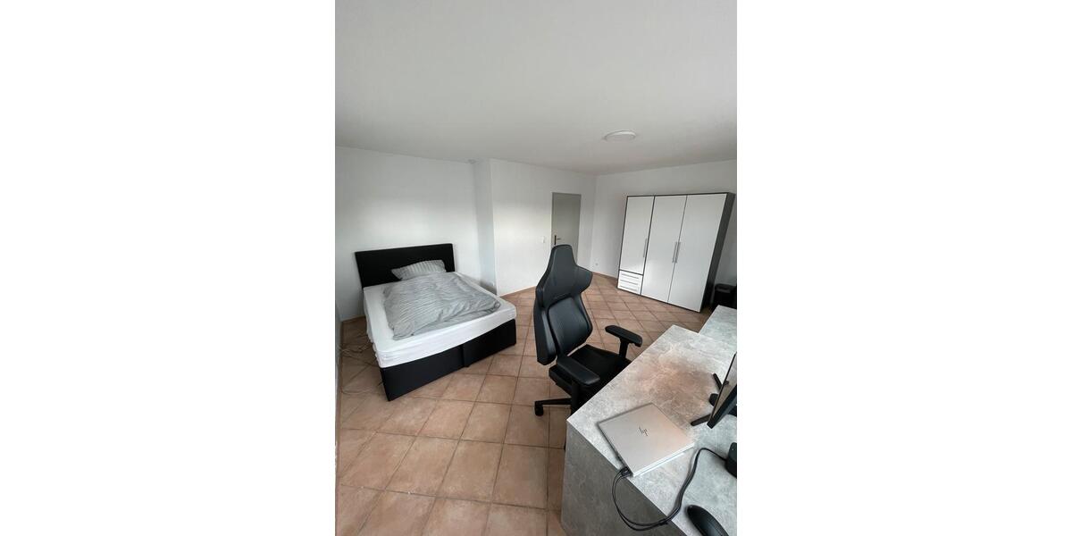 Wohnen auf Zeit Edingen-Neckarhausen Neu-Edingen - 1 Zimmer, 18 m&sup2;, 430&euro; | Angebot:26359841