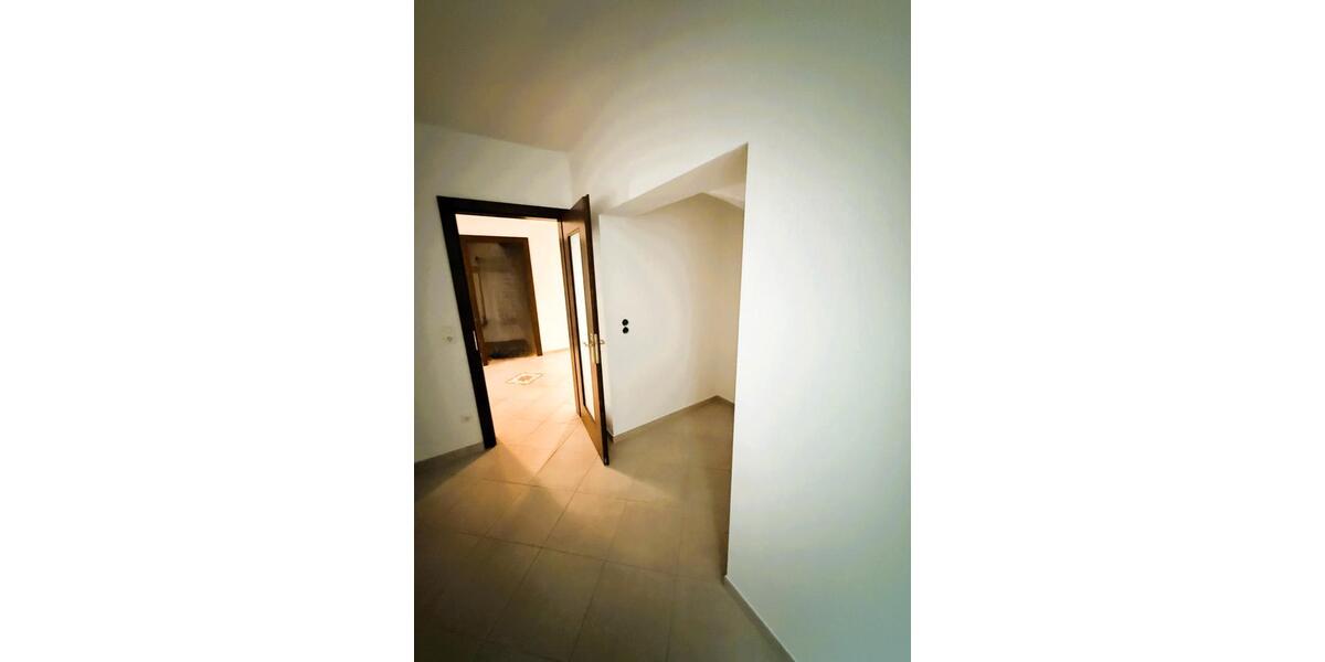 Etagenwohnung Dillingen an der Donau - 2 Zimmer, 90 m&sup2;, 950&euro; | Angebot:26013953