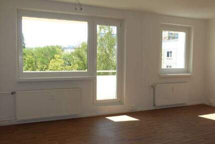 Wohnung Erfurt Berliner Platz - 2 Zimmer, 52 m&sup2;, 350&euro; | Angebot:25251076