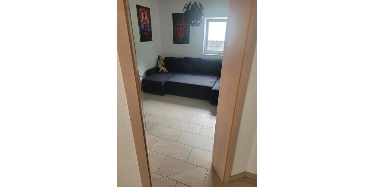 Terrassenwohnung Wiehl - 3 Zimmer, 120 m&sup2;, 1.200&euro; | Angebot:26538387