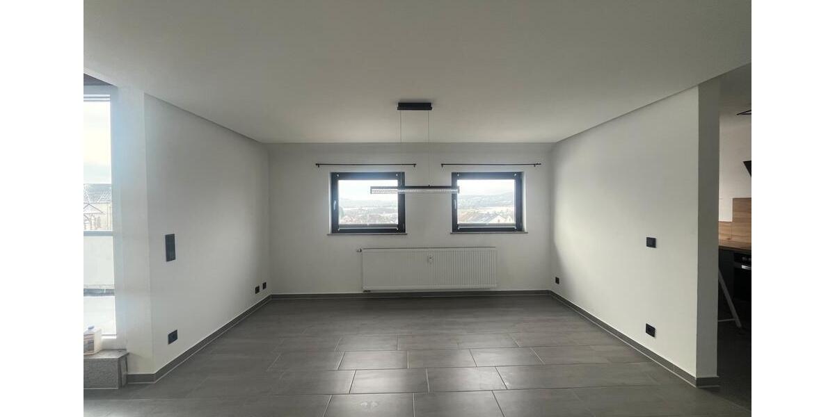 Dachgeschoßwohnung Limburg an der Lahn - 3 Zimmer, 105 m&sup2;, 830&euro; | Angebot:24695299