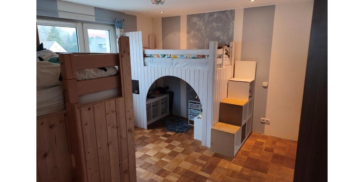 Etagenwohnung Butzbach - 3 Zimmer, 85 m&sup2;, 1.200&euro; | Angebot:26533059