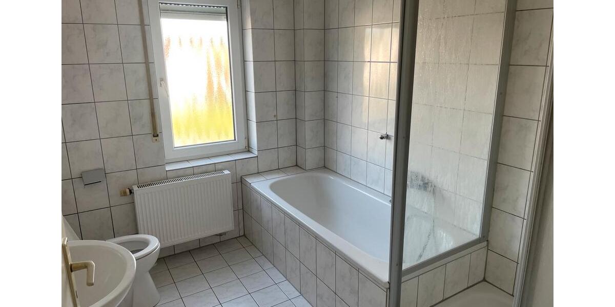 Etagenwohnung Gladenbach - 4 Zimmer, 84 m&sup2;, 800&euro; | Angebot:26521812