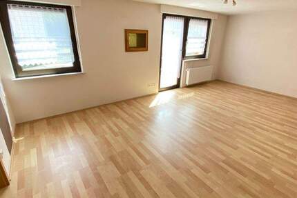 Helle 2-ZKB-Wohnung mit Terrasse in Dernbach 2 zimmer