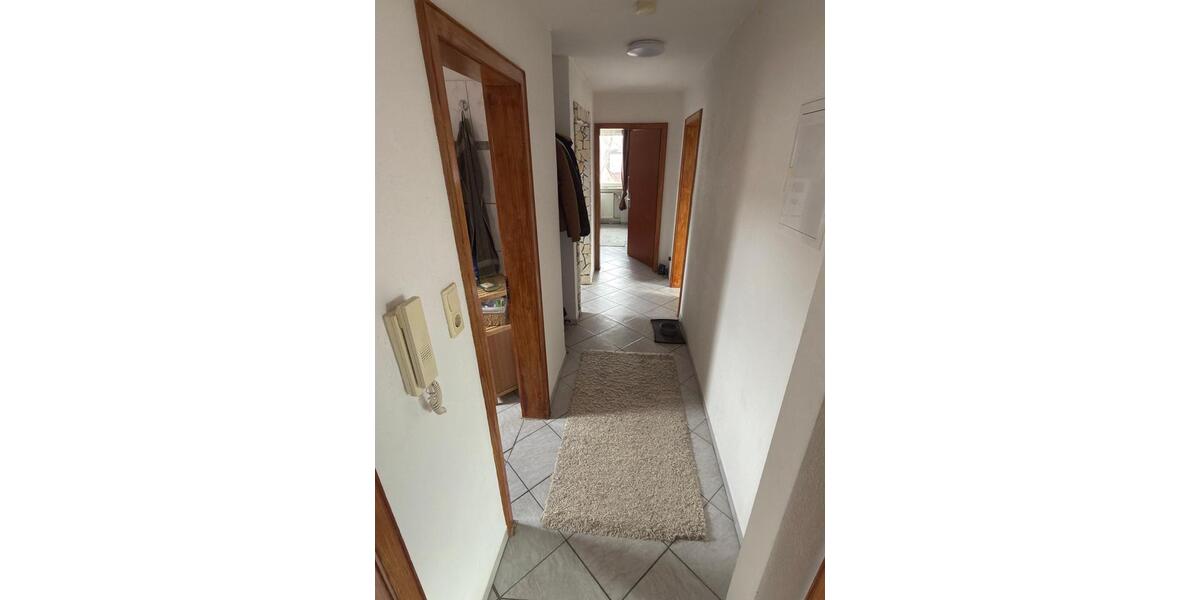 Dachgeschoßwohnung Winnenden - 3.5 Zimmer, 85 m&sup2;, 1.049&euro; | Angebot:25106596