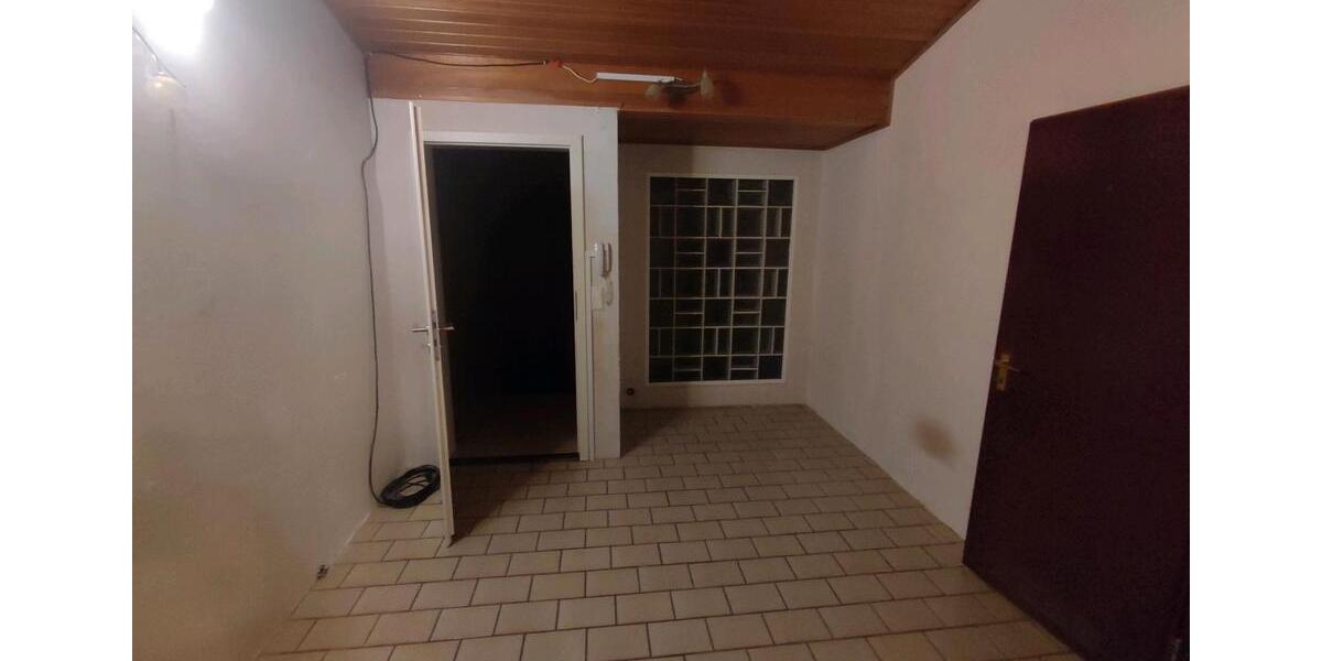 Dachgeschoßwohnung Wolfsburg Almke - 2 Zimmer, 75 m&sup2;, 500&euro; | Angebot:24652440