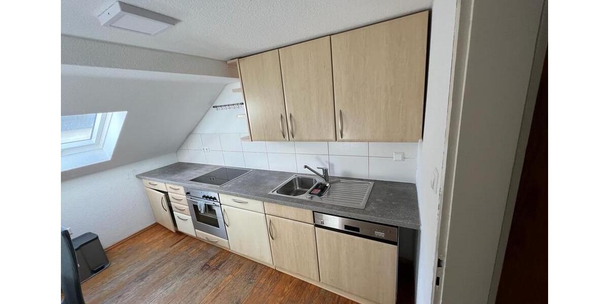 Wohnen auf Zeit Maulbronn - 3 Zimmer, 16 m&sup2;, 390&euro; | Angebot:26123182