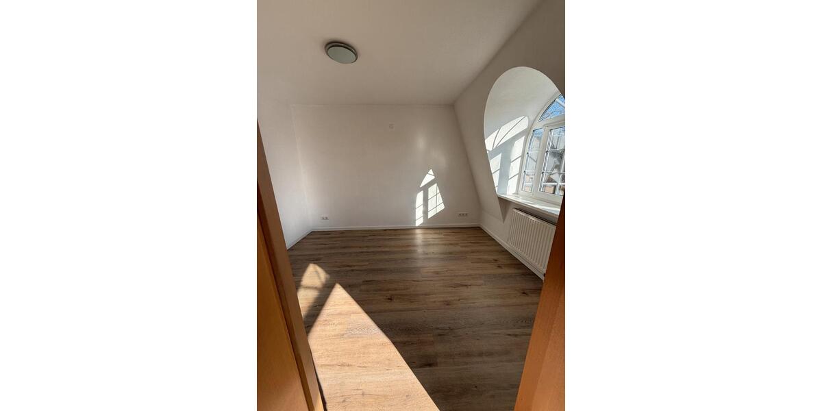 Etagenwohnung Neumünster Brachenfeld/Ruthenberg - 2 Zimmer, 63 m&sup2;, 799&euro; | Angebot:26310159
