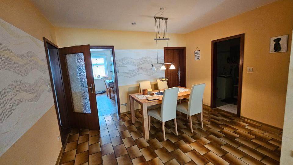 Etagenwohnung Rotenburg an der Fulda - 4 Zimmer, 95 m&sup2;, 650&euro; | Angebot:26676018