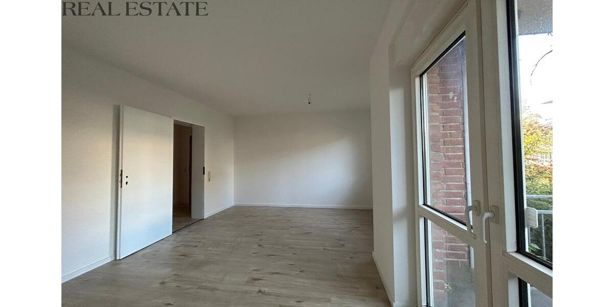 Erstbezug nach Sanierung ! 4-Raumwohnung im familiären Wohnumfeld ! 4 zimmer