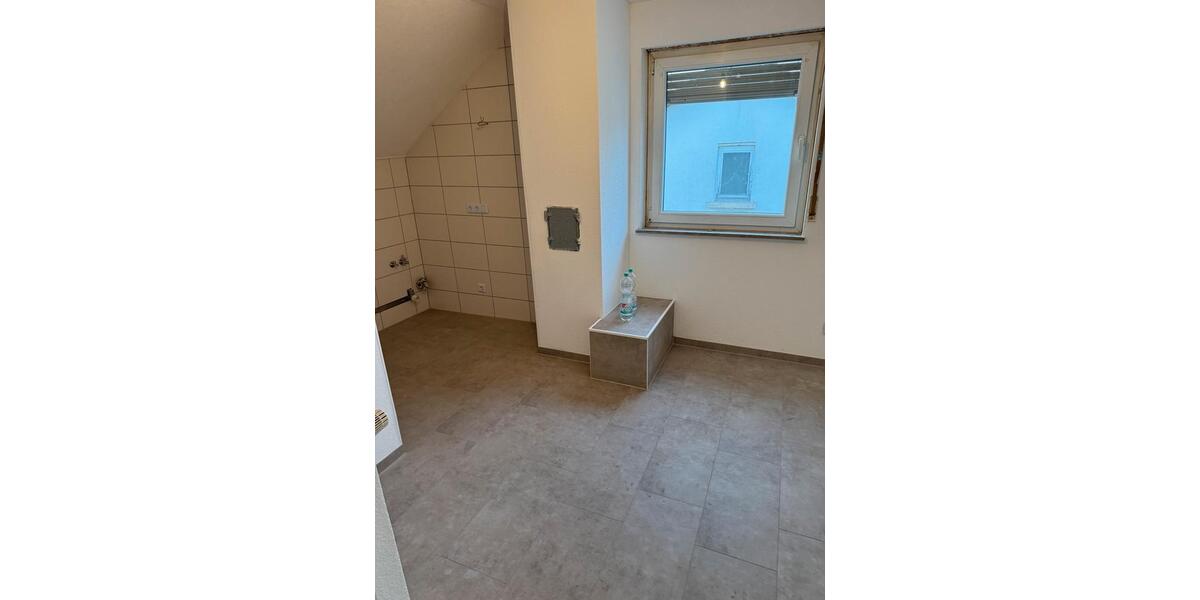 Dachgeschoßwohnung Albstadt Gemarkung Onstmettingen - 1.5 Zimmer, 45 m&sup2;, 500&euro; | Angebot:25887928