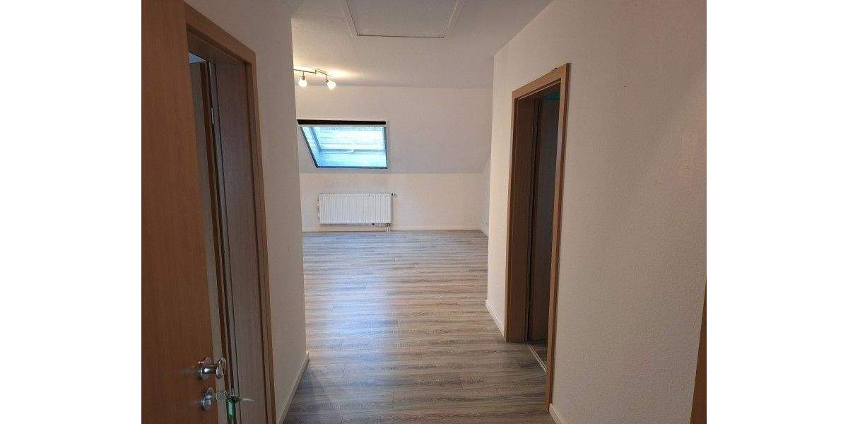 Etagenwohnung Bad Vilbel - 3 Zimmer, 83 m&sup2;, 1.060&euro; | Angebot:24426034