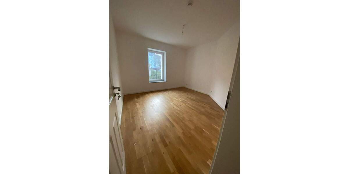 Etagenwohnung Chemnitz Sonnenberg - 3 Zimmer, 83 m&sup2;, 500&euro; | Angebot:26843669