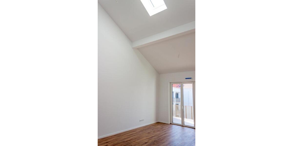 Etagenwohnung Hannover Vahrenwald-List - 3 Zimmer, 94 m&sup2;, 1.598&euro; | Angebot:26144580