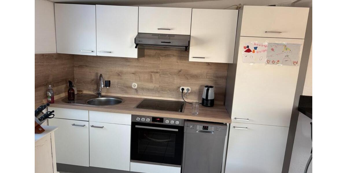 Dachgeschoßwohnung Eschenburg - 3 Zimmer, 80 m&sup2;, 650&euro; | Angebot:26056988