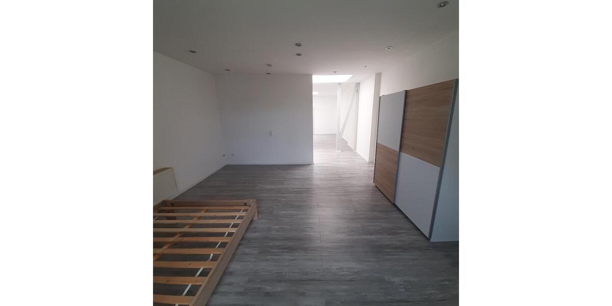 Dachgeschoßwohnung Magdeburg - 3 Zimmer, 105 m&sup2;, 700&euro; | Angebot:20606585