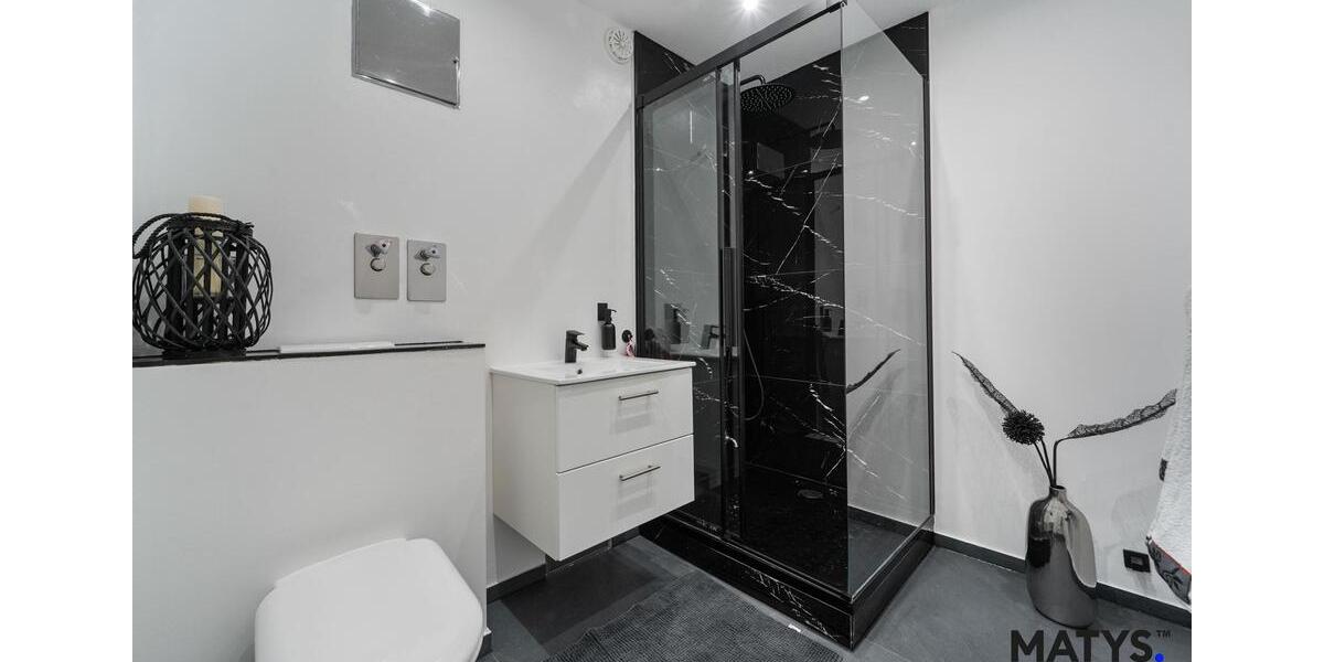 Etagenwohnung Gelsenkirchen - 3 Zimmer, 130 m&sup2;, 915&euro; | Angebot:25097974