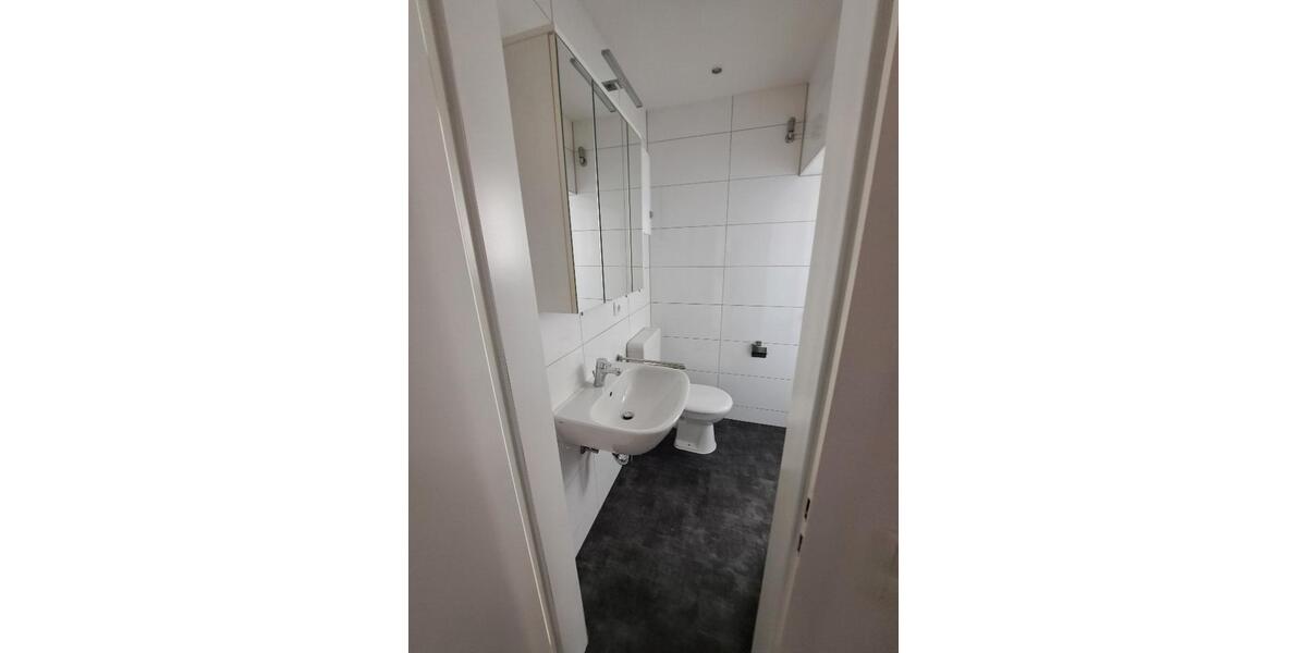 Erdgeschoßwohnung Mönchengladbach - 1 Zimmer, 32 m&sup2;, 360&euro; | Angebot:26462859