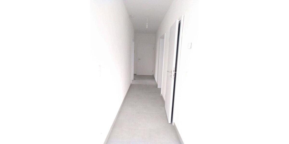 Etagenwohnung Schwaigern - 3 Zimmer, 104 m&sup2;, 1.248&euro; | Angebot:26704416