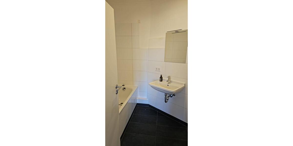 Etagenwohnung Ludwigsfelde - 2 Zimmer, 63 m&sup2;, 1.056&euro; | Angebot:25350475