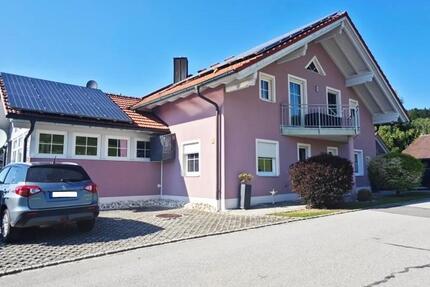 Top Wohnhaus zu vermieten - großer Garten - Randlage in Geiersthal 5 zimmer