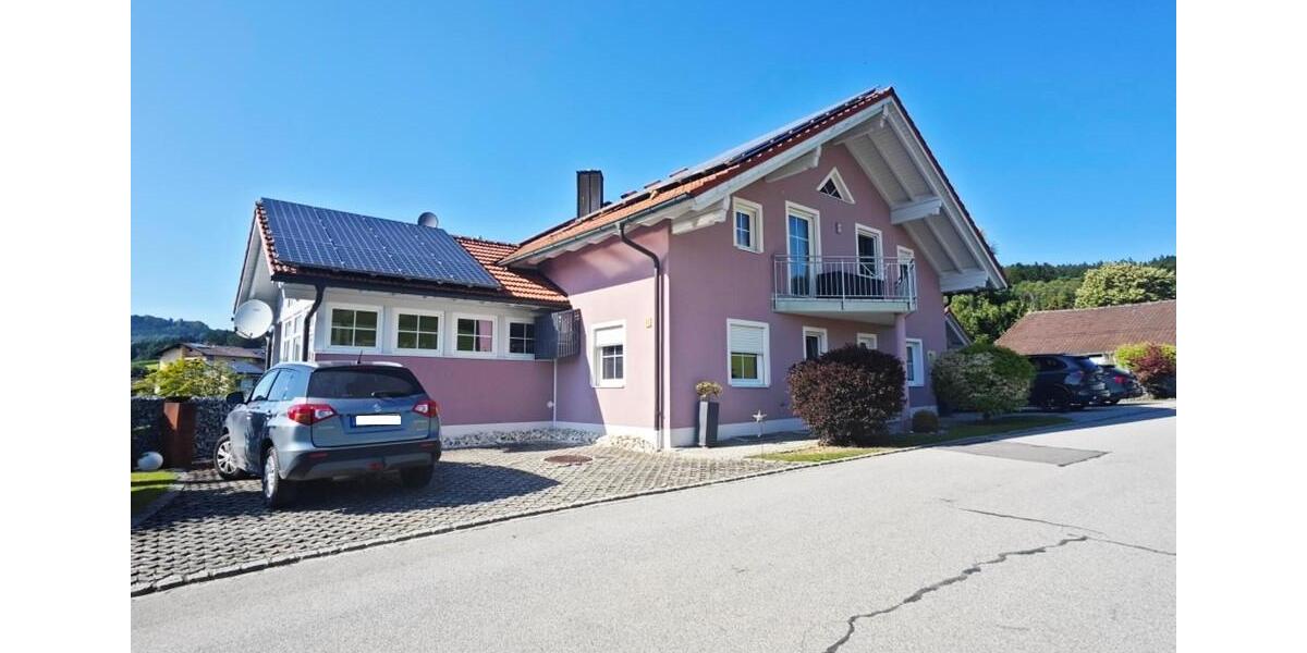 Top Wohnhaus zu vermieten - großer Garten - Randlage in Geiersthal 5 zimmer